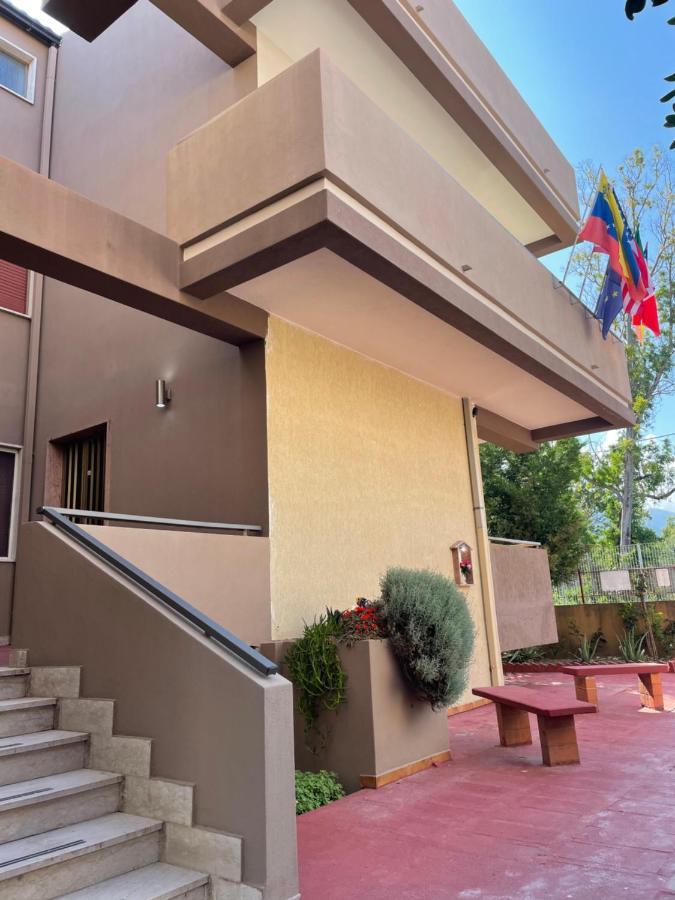 Appart hôtel Miami Praia a Mare